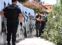 Με συμπτώματα εμφράγματος στον «Ερυθρό Σταυρό» η μητέρα του φιλάθλου της ΑΕΚ που δολοφονήθηκε