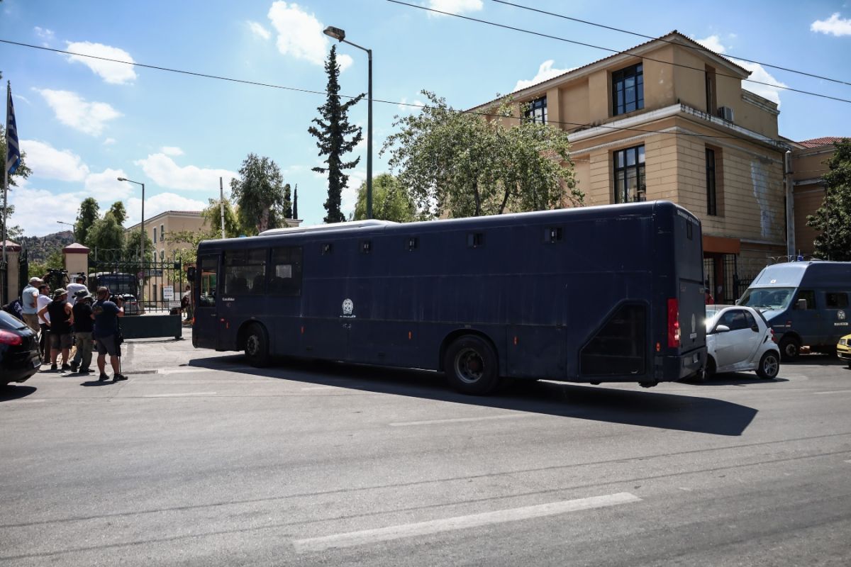 Πηγές Υπ.Προ.Πο. για Νέα Φιλαδέλφεια: Θα εξεταστούν συνολικά 15 με 20 αξιωματικοί της ΕΛΑΣ