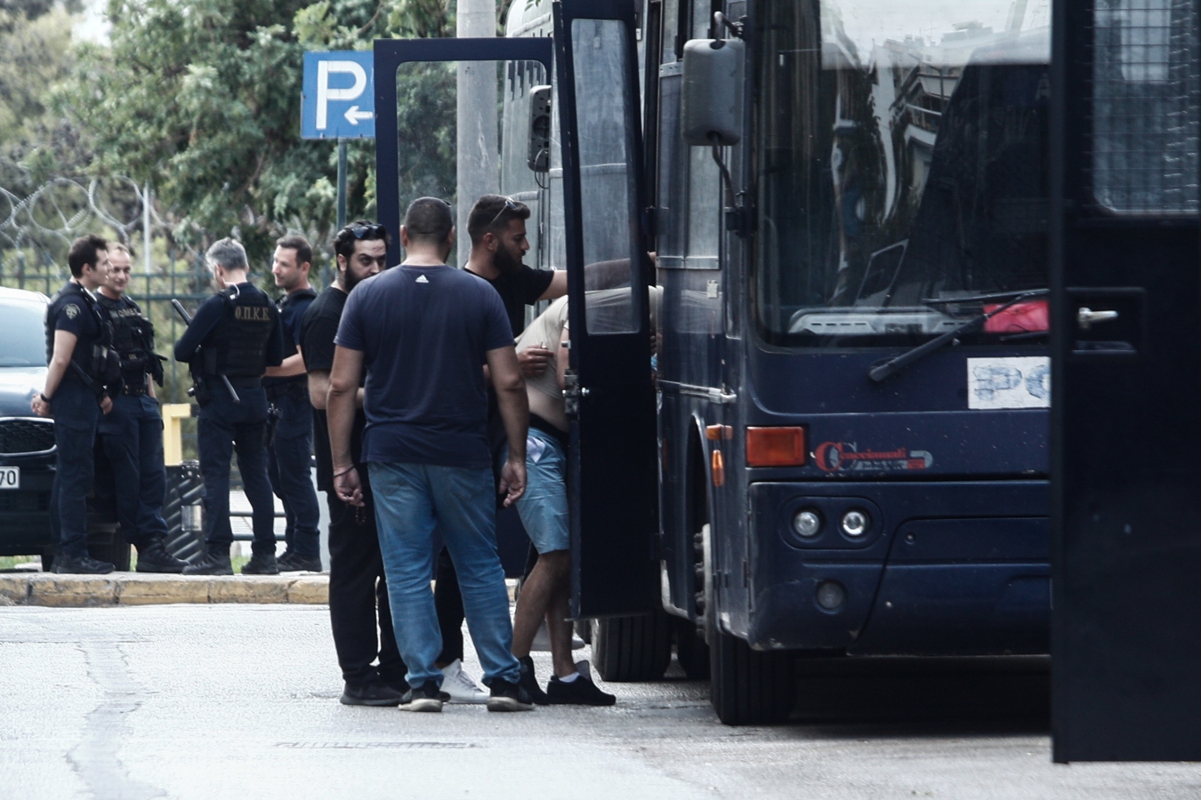 Νέα Φιλαδέλφεια: Προφυλακιστέος ο Κροάτης που νοσηλευόταν – Συνεχίζεται η απολογία 33 στην Ευελπίδων