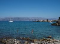 «Κίνημα της πετσέτας»: Μπαράζ ελέγχων σε παραλίες -Εντοπίστηκαν 413 παραβάσεις σε 1.312 «εφόδους»