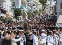 Ποιοι γιορτάζουν 15 Αυγούστου: Σήμερα τιμάται η Κοίμηση της Θεοτόκου
