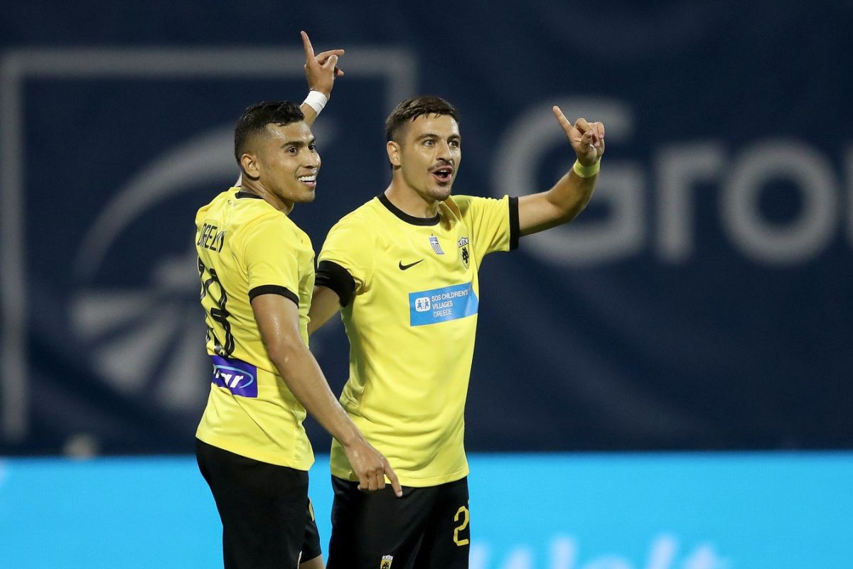 AEK defeated Dinamo 2-1 at Maksimir in the first leg of the Champions League