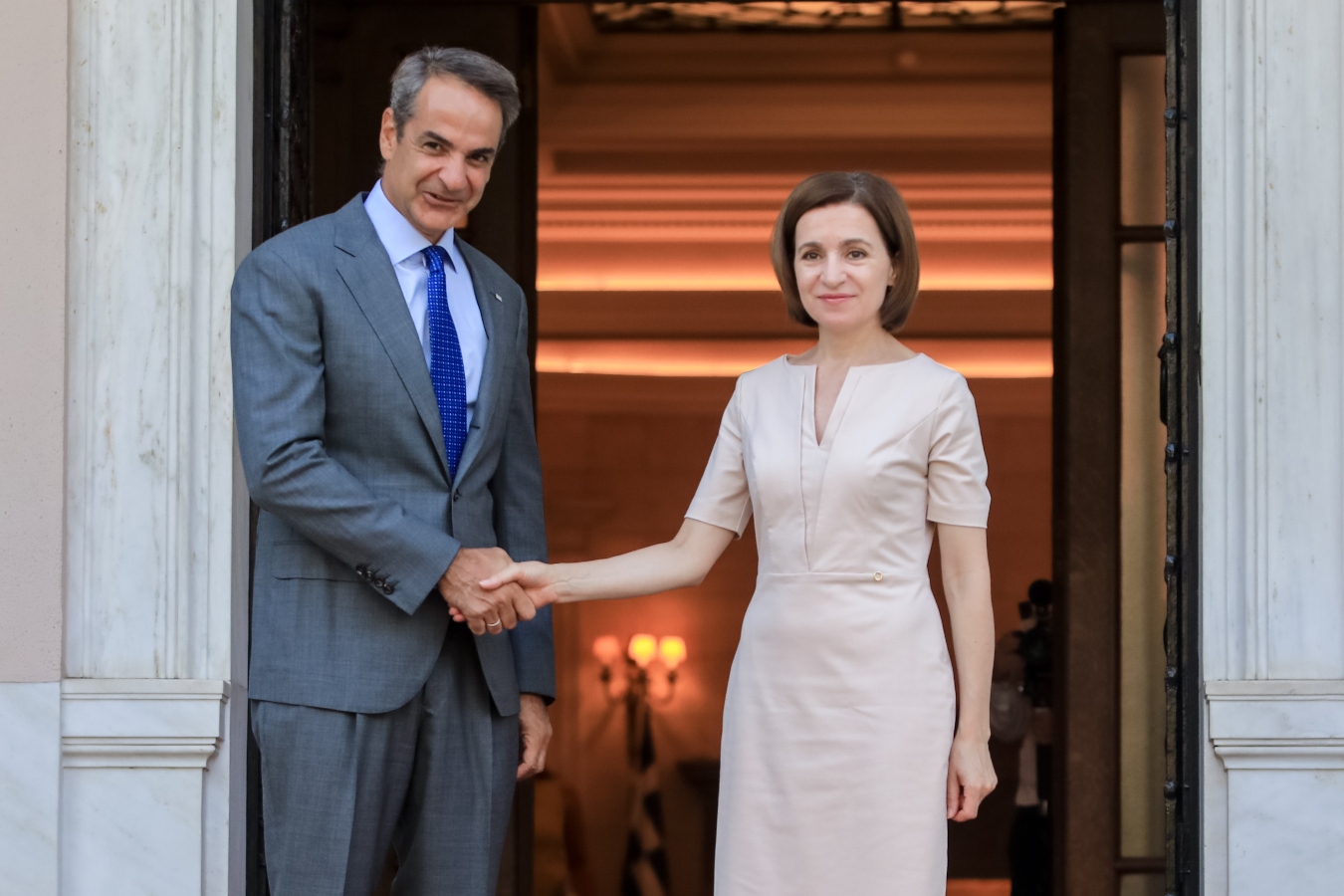 Μητσοτάκης: Συνάντηση στο Μαξίμου με την πρόεδρο της Μολδαβίας – Η Ελλάδα ανοίγει πρεσβεία στο Κισινάου