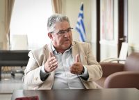 Εκτάκτως στο νοσοκομείο ο Δημήτρης Κουτσούμπας