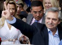 Αργεντινή: Τρεις υποψήφιοι στην κούρσα για την προεδρία
