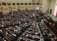 Πολωνία: Το κυβερνών κόμμα συγκροτεί την αμφιλεγόμενη επιτροπή κατά της «ρωσικής επιρροής»