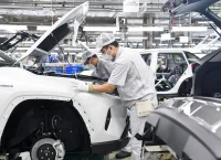 Τεράστια βλάβη στα συστήματα πληροφορικής παραλύει 12 από τα 14 εργοστάσια της Toyota στην Ιαπωνία