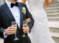 Από τη γνωριμία στο instagram στα σκαλιά της εκκλησίας! Παντρεύεται γνωστός ηθοποιός