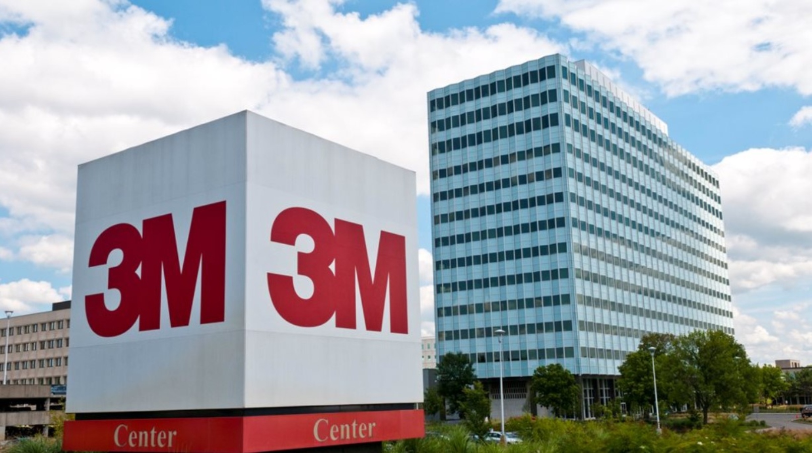 3M: Συμβιβασμός “μαμούθ” $5,5 δισ. για ελαττωματικές στρατιωτικές ωτοασπίδες