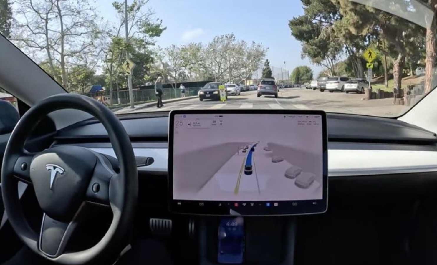 Tesla: Γιατί όλοι ασχολούνται με το νέο υπερυπολογιστή-κοστίζει 300 εκατ. ευρώ