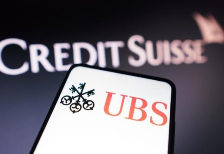 UBS: Τέλος στην κρατική «ασφάλεια» των 100 δισ. φράγκων – «Σκοτώνει» το εμπορικό σήμα της Credit Suisse