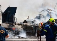 Φωτιά στον Ασπρόπυργο σε χώρο στάθμευσης οχημάτων