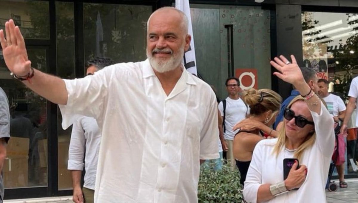 Η Μελόνι κάλυψε τον λογαριασμό παρέας Ιταλών σε εστιατόριο στην Αλβανία