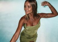 Σοφιάνα Αβραμάκη: Τα άβολα μηνύματα στο Instagram και η άσεμνη πρόταση για τις… πατούσες!