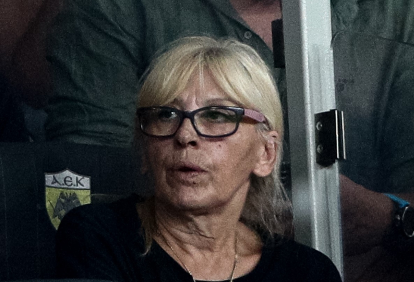 ΑΕΚ – Ντινάμο Ζάγκρεμπ: Στην κερκίδα η μητέρα και ο αδερφός του Μιχάλη Κατσούρη