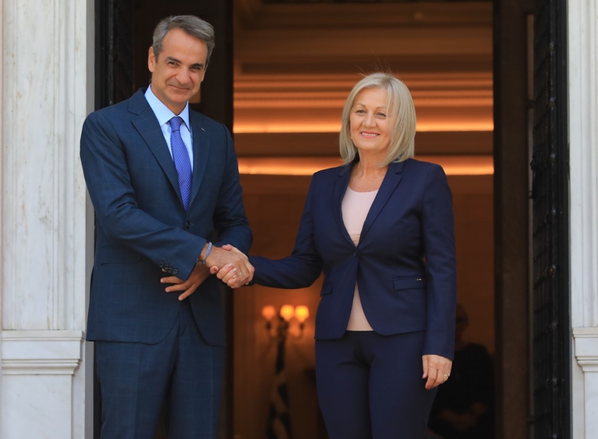 Μητσοτάκης: Συναντήθηκε με την πρόεδρο της Βοσνίας – Το βράδυ παρουσία Ζελένσκι το βαλκανικό δείπνο