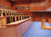 Εισαγγελική παρέμβαση για ρατσιστική βία και σχέδιο εμπρησμών