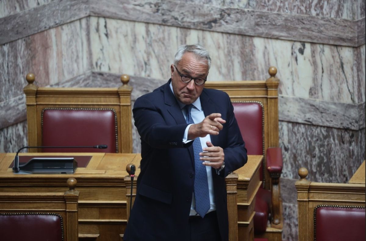 Βορίδης για πυρκαγιές: Έχουν διπλασιαστεί τα τελευταία χρόνια τα εναέρια μέσα