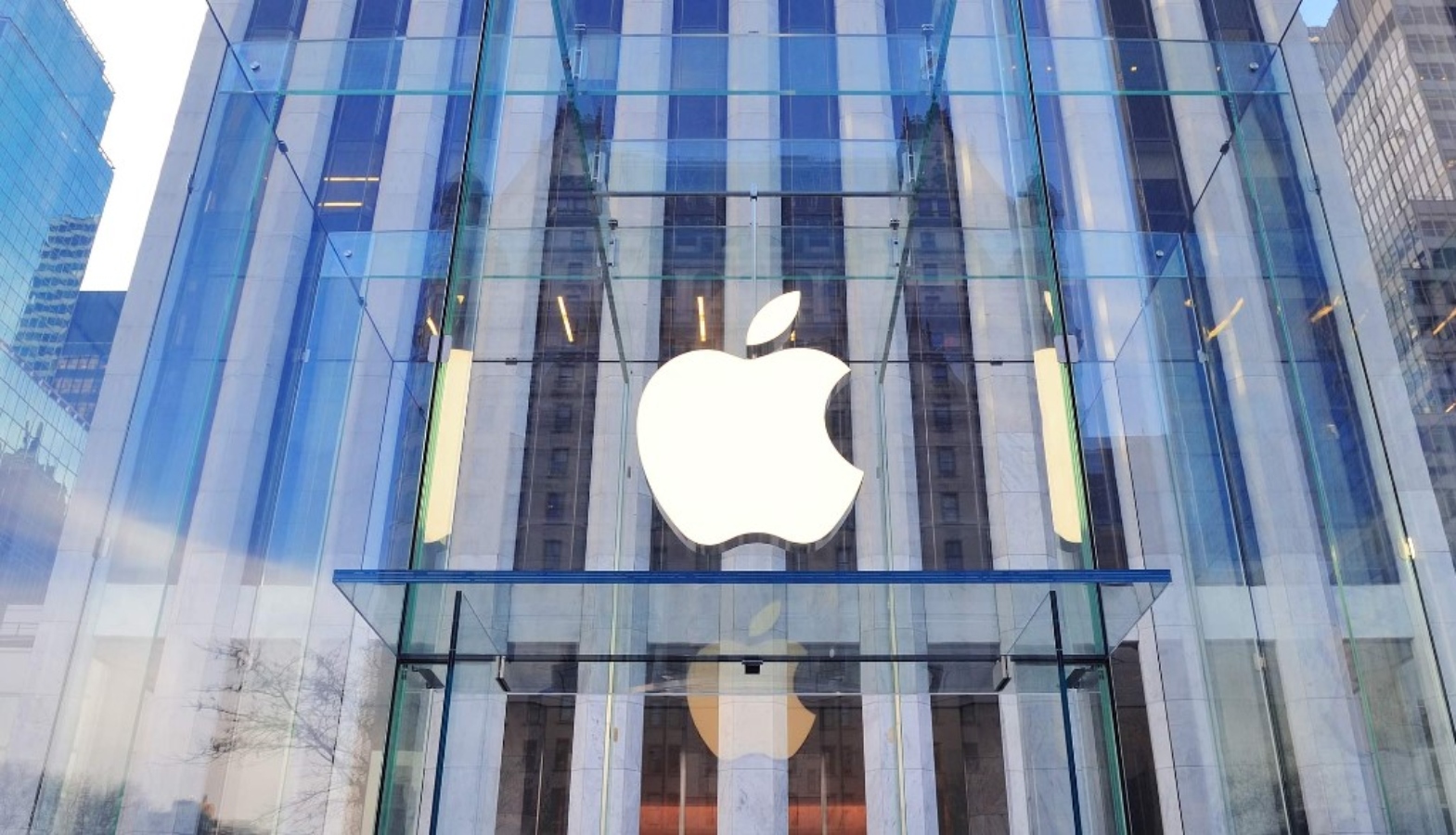 Σε ύφεση οι πωλήσεις της Apple – Πού οφείλεται το φαινόμενο