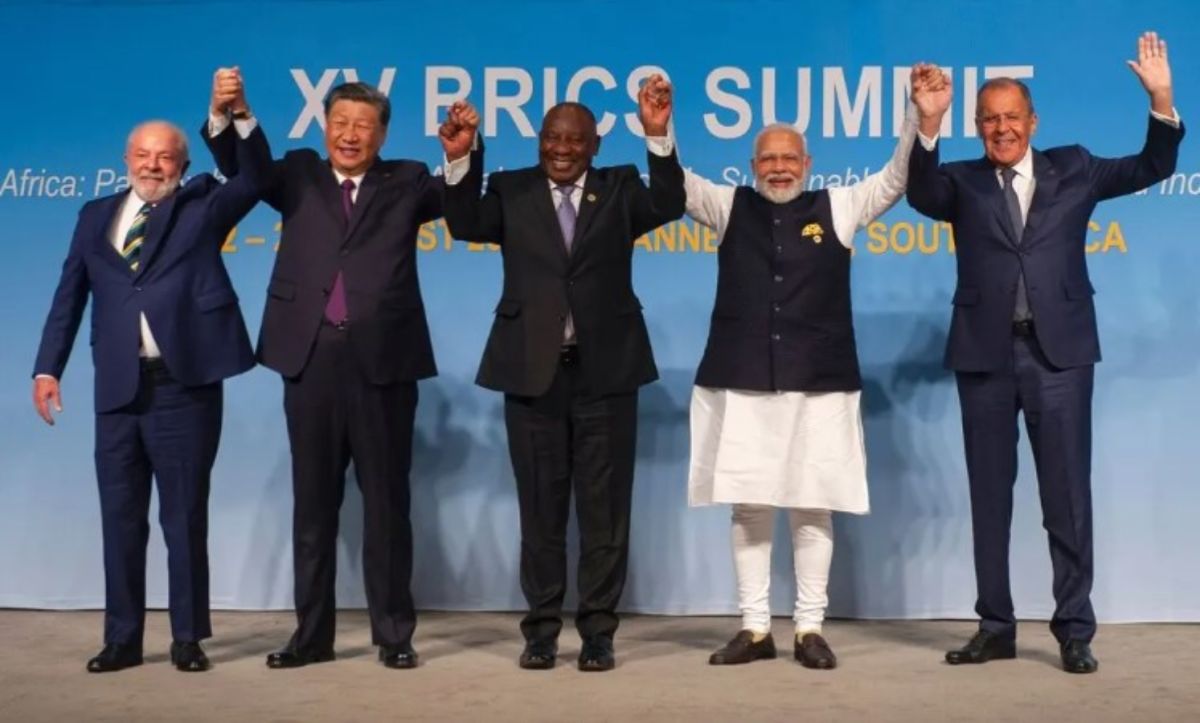 BRICS: Η μείωση της χρήσης των δολαρίων στις συναλλαγές ήταν από τα θέματα της συζήτησης