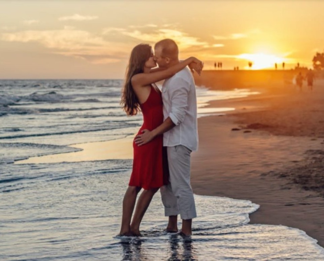 Ανατροπές, αλλαγές και επιστροφές συντρόφων από το παρελθόν φέρνει η Νέα Σελήνη στις 16/08/2023 για 4 ζώδια