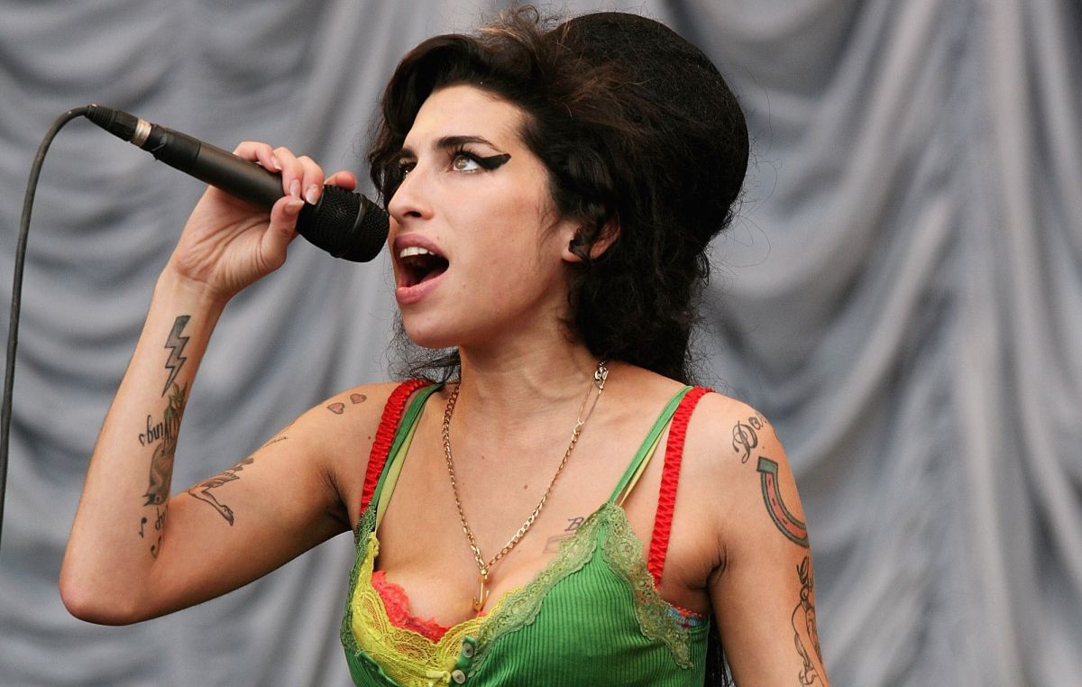 Amy Winehouse: Νέο βιβλίο με τα ημερολογιά της πρόκειται να κυκλοφορήσει
