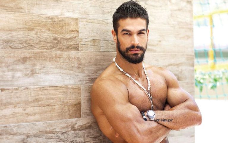 Νίκος Αναδιώτης: Ανήμερα της Παναγίας ταξίδεψε με τη σύζυγό του στην Ιερουσαλήμ [pic]