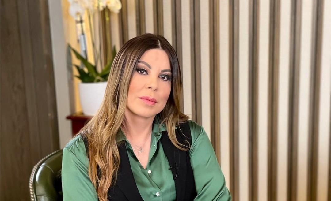 Η Άντζελα Δημητρίου έγινε… γιαγιά και δηλώνει πως η εγγονή της… τής μοιάζει!