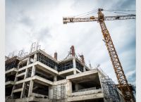 Οι κατασκευαστικοί όμιλοι που έφτασαν να χρωστάνε 610 εκατ. στο Δημόσιο