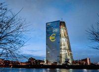 ΕΚΤ: Για πρώτη φορά μετά από 15 μήνες δεν θα γίνει αύξηση στα επιτόκια