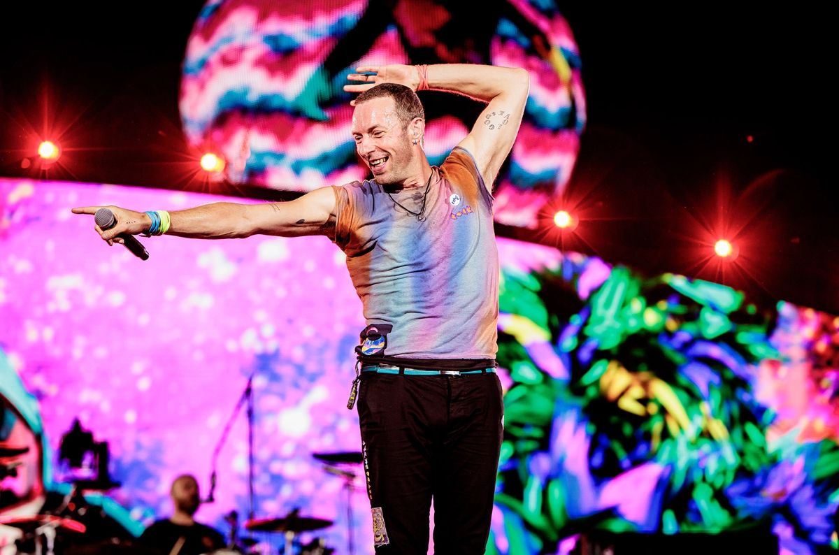 Coldplay: Η συνταγή της επιτυχίας – Sold-out οι συναυλίες στο ΟΑΚΑ