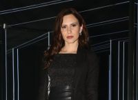 Ειρήνη Γκανιάτσου: Ελληνίδα δημοσιογράφος με στρινγκ μαγιό στην ταράτσα του σπιτίου της