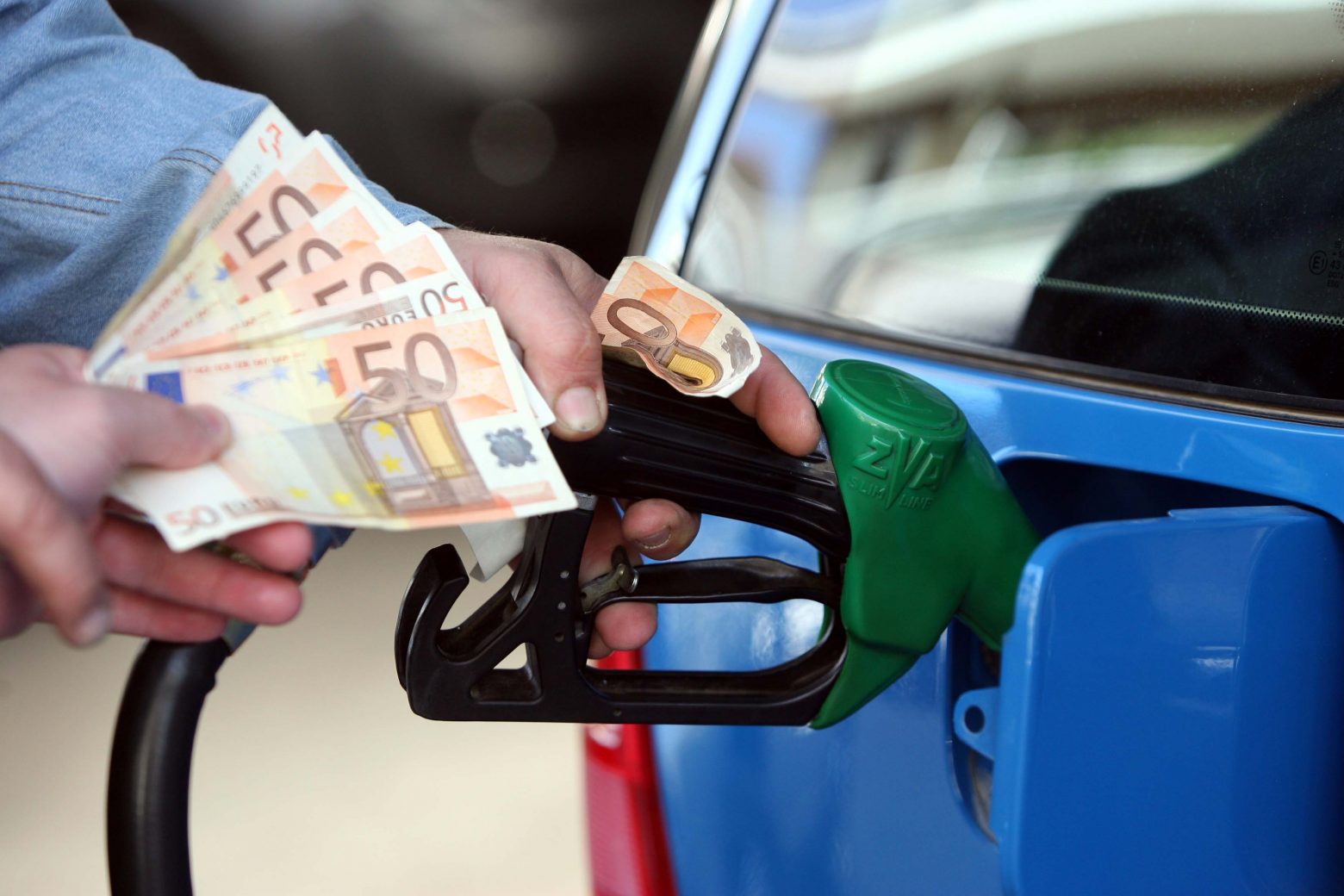Βενζίνη: Ξεφεύγει και πάλι η τιμή – Κοντά στα 2 ευρώ το λίτρο στην Αττική