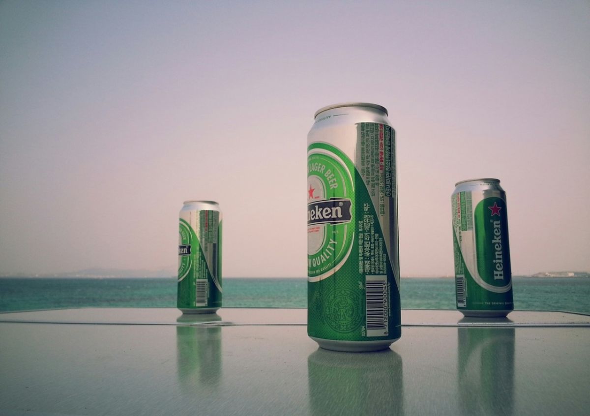 Heineken: Αποχώρησε από τη Ρωσία η δεύτερη μεγαλύτερη ζυθοποιία στον κόσμο
