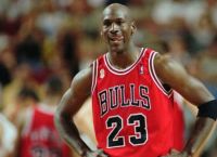 Τζόρνταν: Με αξία 3,5 δισ. δολάρια ο θρύλος του NBA είναι πλέον ο πλουσιότερος μπασκετμπολίστας στην ιστορία