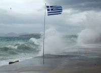 Καιρός [18/11]: Πρόσκαιρη κακοκαιρία και σημαντική πτώση της θερμοκρασίας