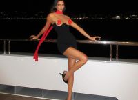 Πώς να φορέσεις το φόρεμα σου όπως οι fashionistas αυτή την εποχή