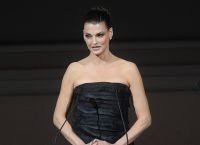 Linda Evangelista: “Είμαι υποκρίτρια” λέει για τη σχέση της με τα μπότοξ