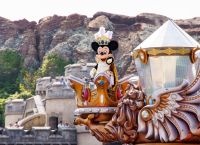 Η μεγαλομανία είναι στο DNA της Disney
