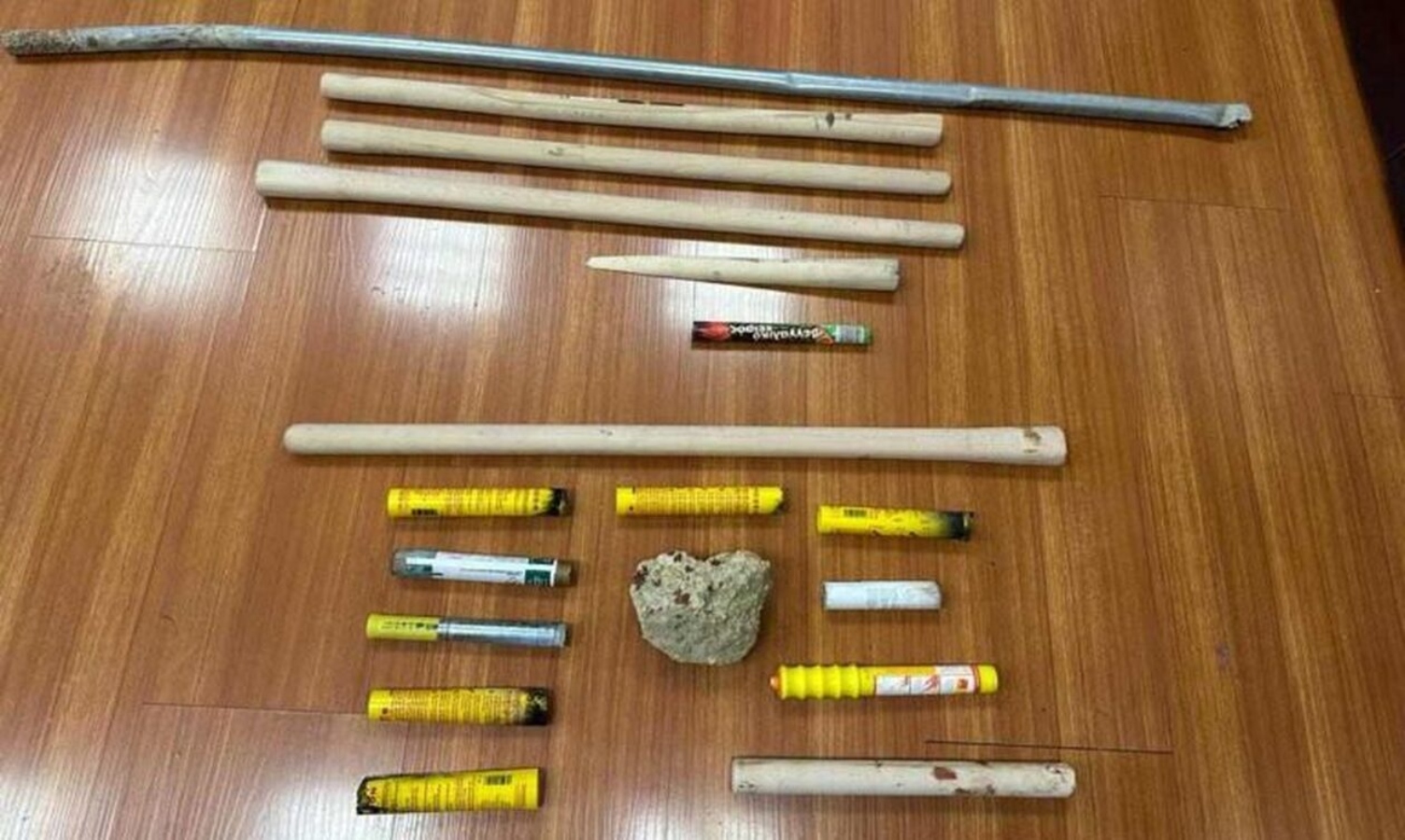 Νέα Φιλαδέλφεια: Τα φονικά όπλα των Κροατών χούλιγκαν