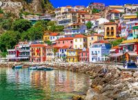 Η ακρίβεια στα εισητήρια οδηγεί τους Έλληνες σε οδικούς προορισμούς και εναλλακτικά νησιά