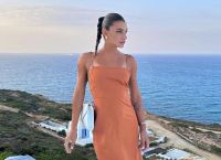 Μαριαλένα Ρουμελιώτη: «Ένα μακρύ φόρεμα δεν θα με έκανε πιο πιστή, τα ράσα δεν κάνουν τον παπά»