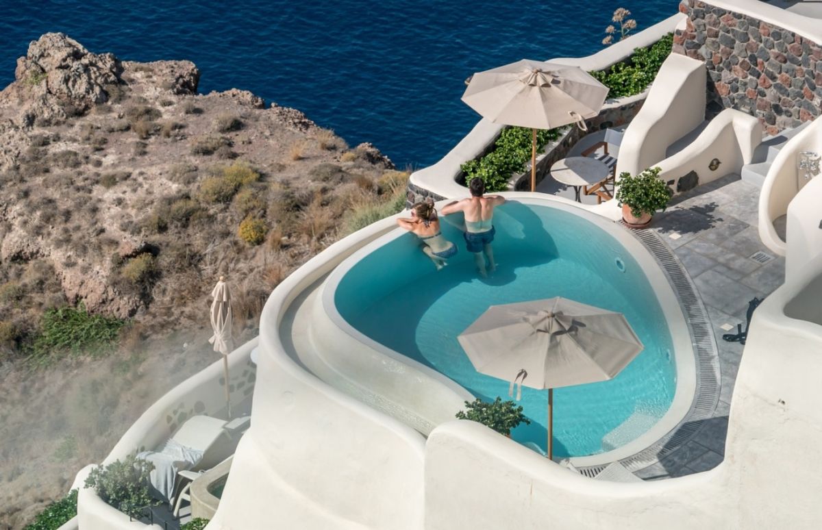 New Taxation Measures Introduced for Greek Airbnb Rentals in Greece, Alongside Other Economic Measures