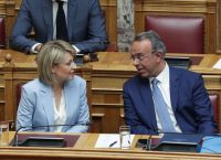 Χρήστος Σταϊκούρας: Διασφαλίζουμε τις δωρεάν ή μειωμένου κόστους μετακινήσεις των φοιτητών με τα ΚΤΕΛ