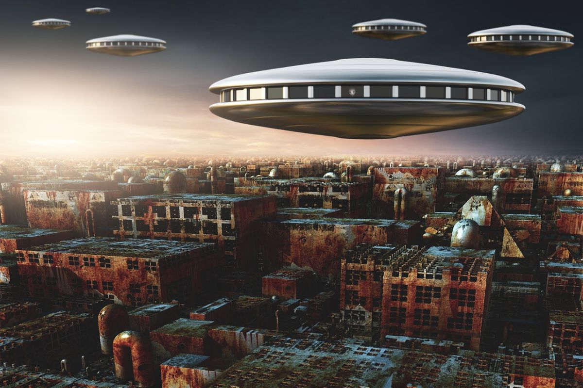 Tα UFO μπορεί να είναι «μη φιλική» κινεζική προηγμένη τεχνολογία, λέει πρώην επικεφαλής της NASA