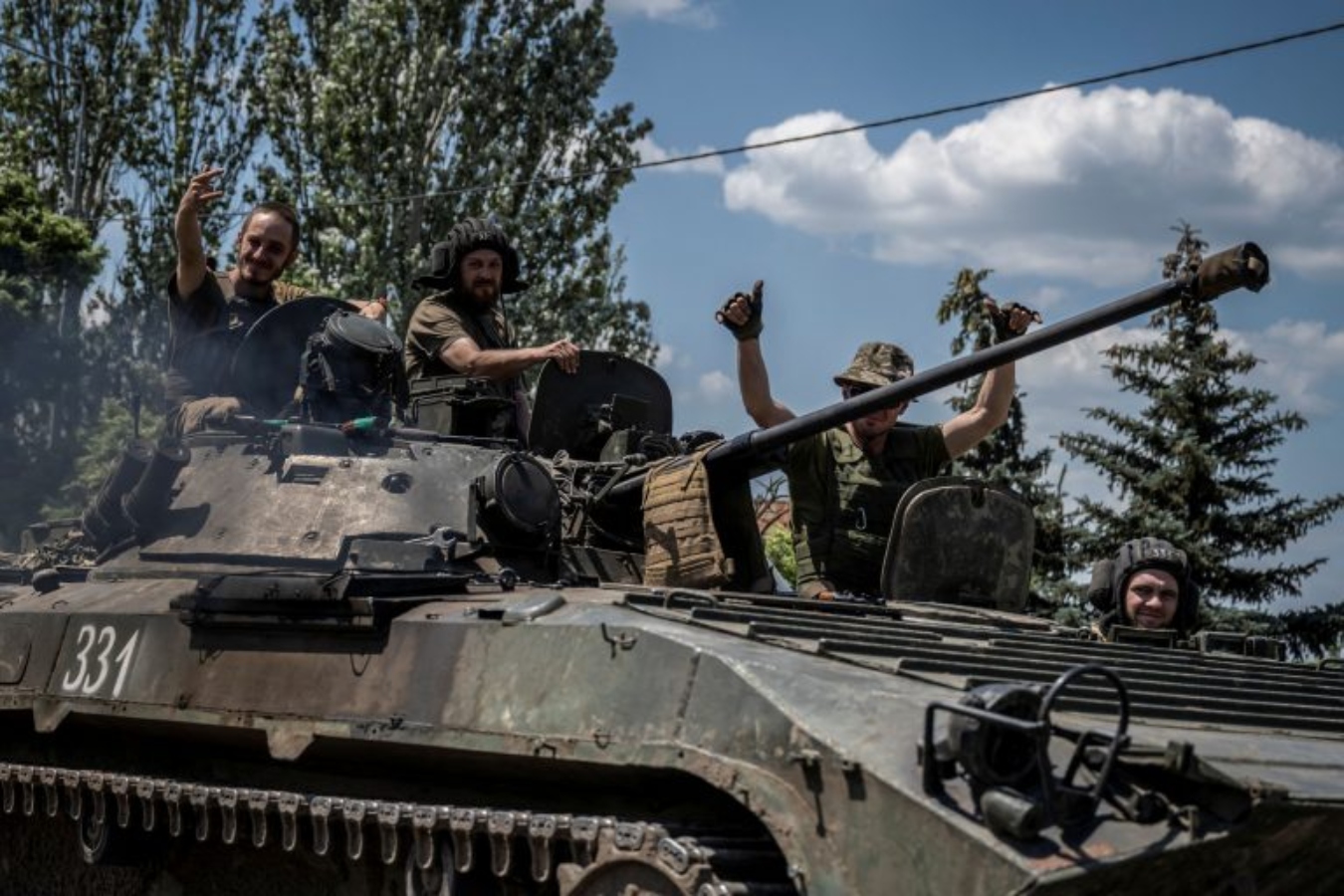 «Η ουκρανική αντεπίθεση απέτυχε»! Το BBC «προσγειώνει» τους «θεωρητικούς» της «σωστής πλευράς της ιστορίας»