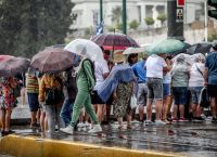 Πρόγνωση καιρού Δευτέρας 17 Οκτωβρίου 2023: Αναμένονται τοπικές βροχές και πτώση της θερμοκρασίας.