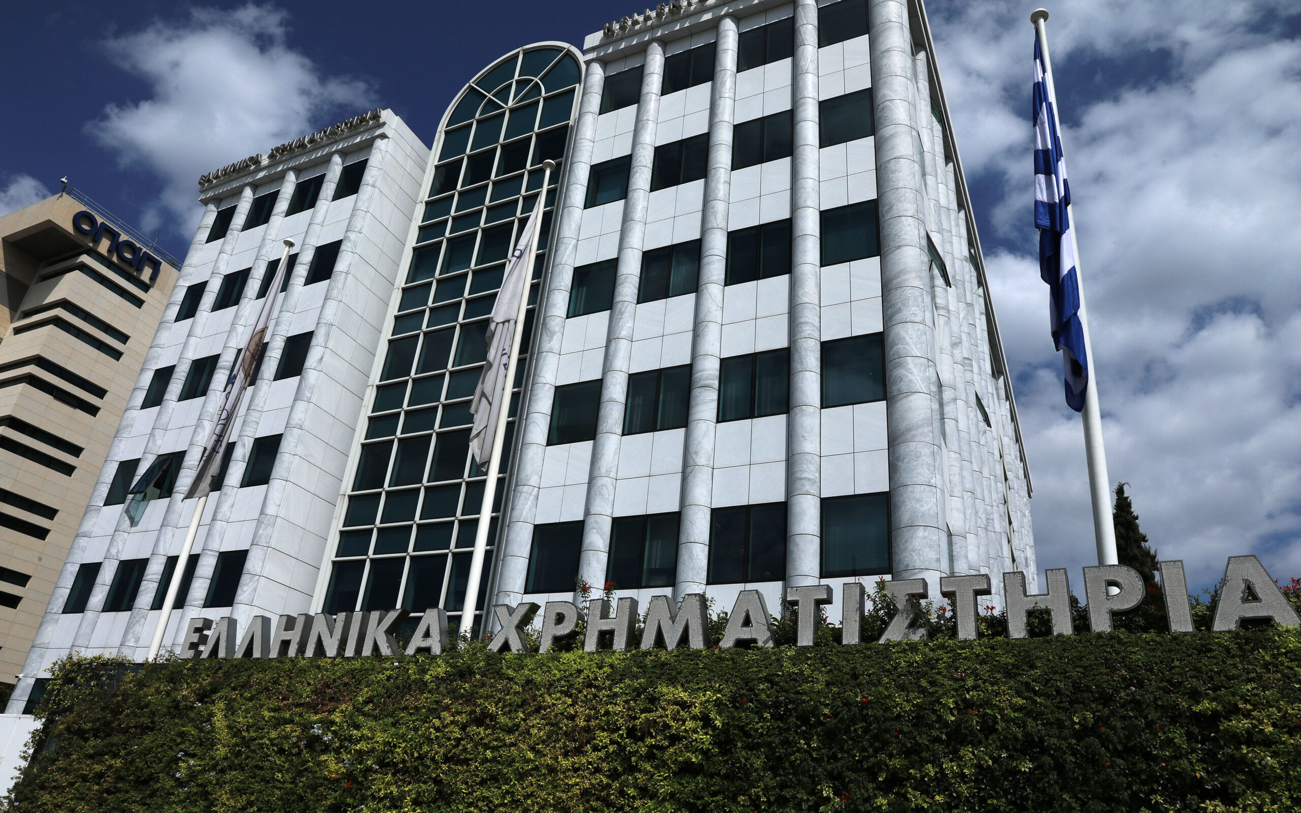 Προς το Χρηματιστήριο οδεύουν τρεις εταιρείες ακινήτων