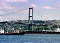 Ρωσία: Ο ρόλος της Άγκυρας στο… κοντραμπάντο της Μόσχας