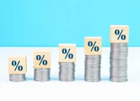 Επιδείνωση στο ισοζύγιο της γενικής κυβέρνησης προκαλεί η αύξηση των επιτοκίων